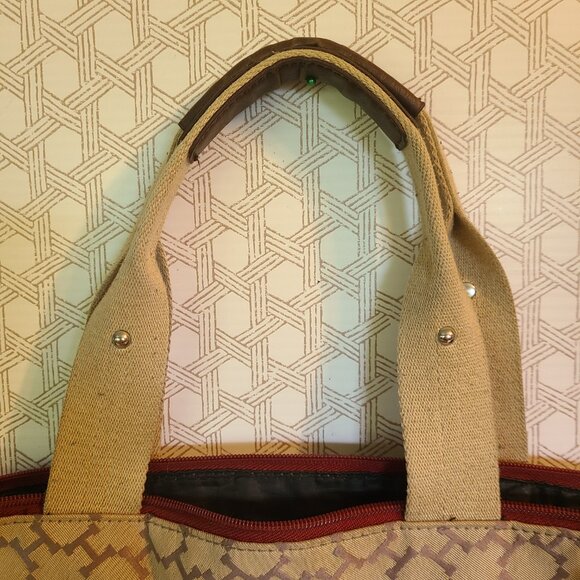Tommy Hilfiger TH Logo Beige & Red Crossbody Purse - Picture 3 of 10